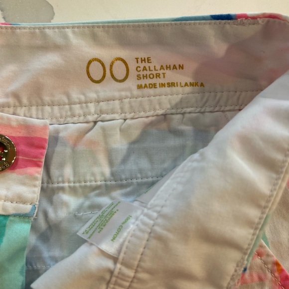 Lilly Pulitzer Callahan shorts Size 00 *Out To Sea* Multi Roar Of The Seas* - Picture 5 of 16